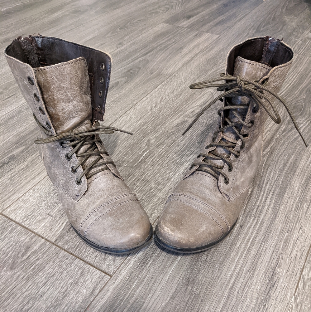 Steve Madden Lace Up Victorian Boots